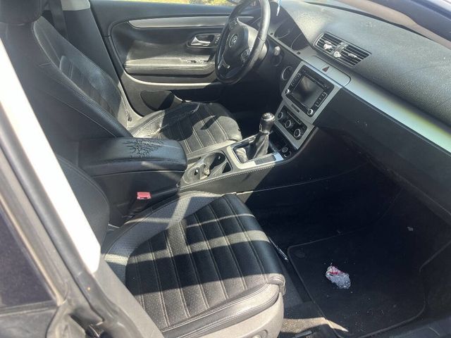 2010 Volkswagen CC 4dr Manual Sport - 22894779 - 1