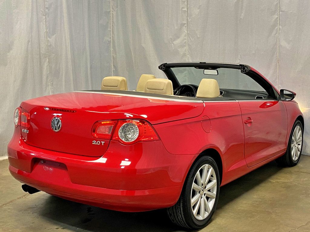 2010 Volkswagen Eos 2dr Convertible DSG Komfort - 23005529 - 13