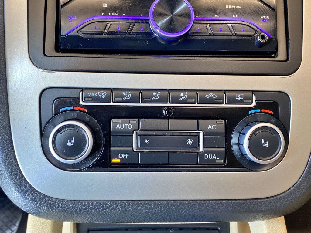 2010 Volkswagen Eos 2dr Convertible DSG Komfort - 23005529 - 40