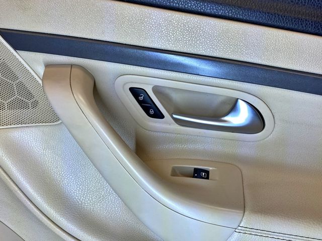 2010 Volkswagen Eos 2dr Convertible DSG Komfort - 23005529 - 49