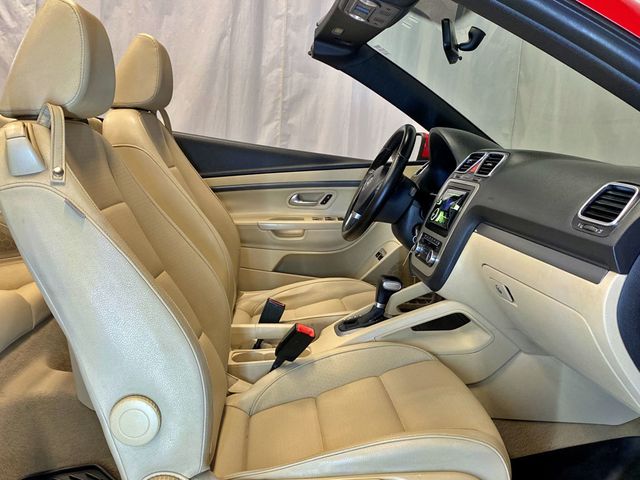 2010 Volkswagen Eos 2dr Convertible DSG Komfort - 23005529 - 50