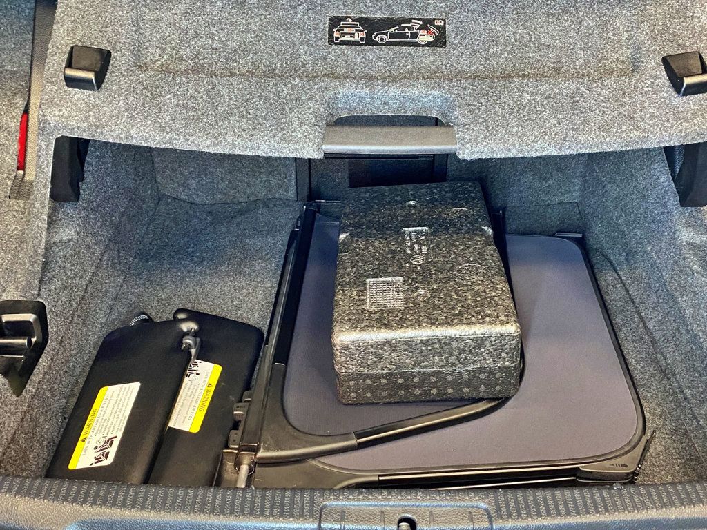 2010 Volkswagen Eos 2dr Convertible DSG Komfort - 23005529 - 58