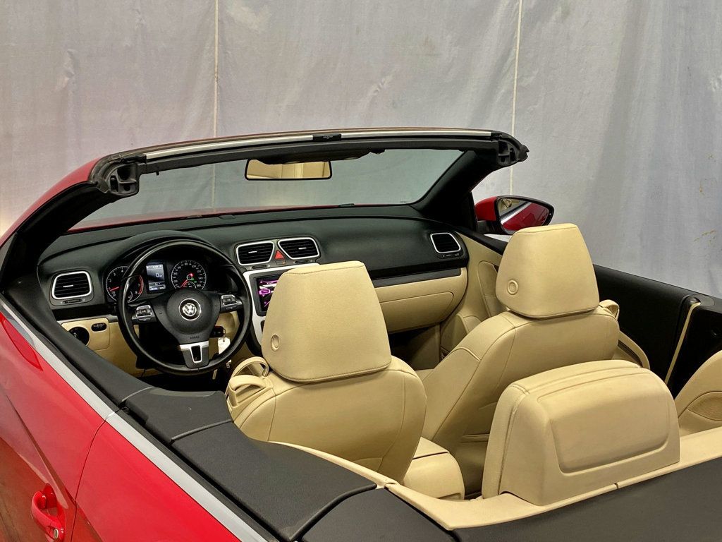 2010 Volkswagen Eos 2dr Convertible DSG Komfort - 23005529 - 6
