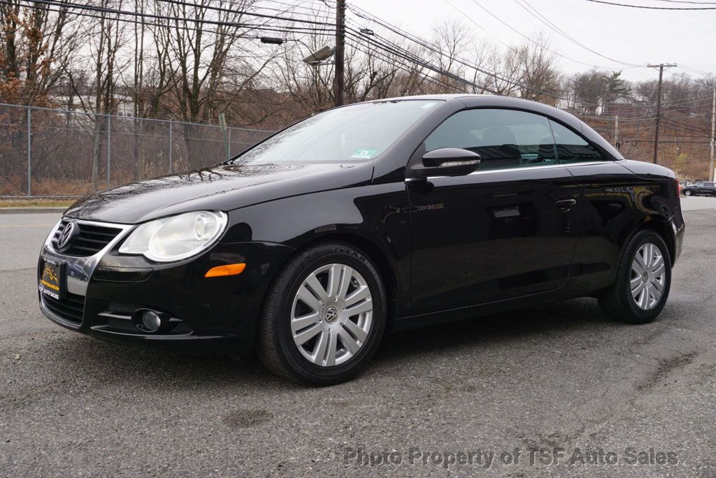 2010 Volkswagen Eos 2dr Convertible DSG Komfort CLEAN CARFAX LOW MILES  - 22959397 - 37