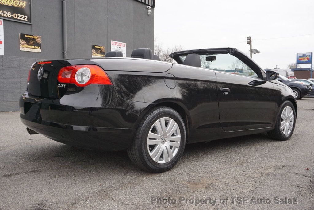 2010 Volkswagen Eos 2dr Convertible DSG Komfort CLEAN CARFAX LOW MILES  - 22959397 - 6