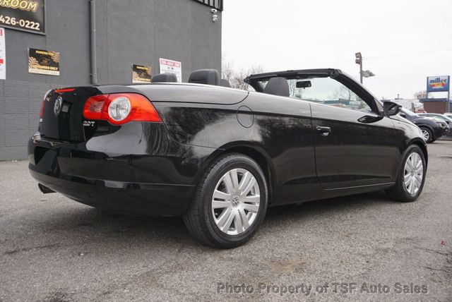 2010 Volkswagen Eos 2dr Convertible DSG Komfort CLEAN CARFAX LOW MILES  - 22959397 - 6