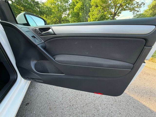 2010 Volkswagen Golf TDI Diesel, 40MPG!!!, Super Rare, Six Speed Manual Transmission - 23017876 - 20