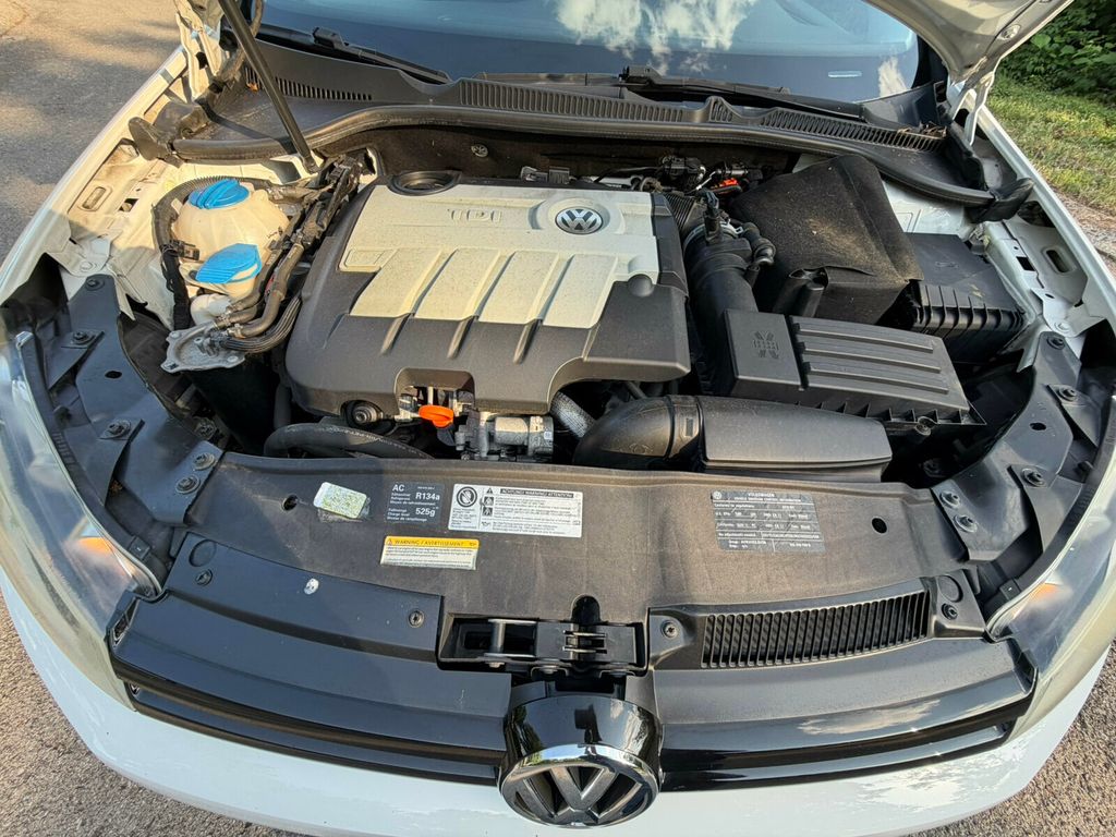 2010 Volkswagen Golf TDI Diesel, 40MPG!!!, Super Rare, Six Speed Manual Transmission - 23017876 - 27