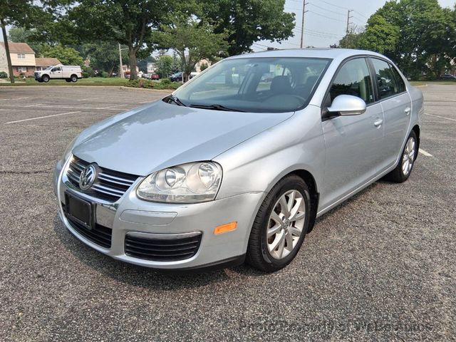 2010 Volkswagen Jetta Sedan 4dr Automatic Limited PZEV - 23055247 - 1