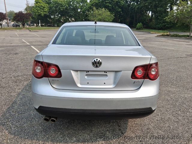 2010 Volkswagen Jetta Sedan 4dr Automatic Limited PZEV - 23055247 - 8