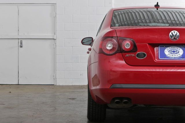 2010 Volkswagen Jetta Sedan 4dr DSG TDI - 12272950 - 28