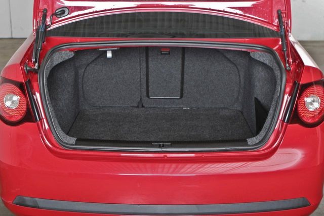 2010 Volkswagen Jetta Sedan 4dr DSG TDI - 12272950 - 31