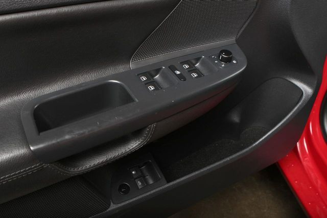 2010 Volkswagen Jetta Sedan 4dr DSG TDI - 12272950 - 40