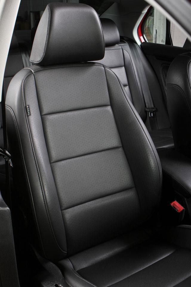 2010 Volkswagen Jetta Sedan 4dr DSG TDI - 12272950 - 53