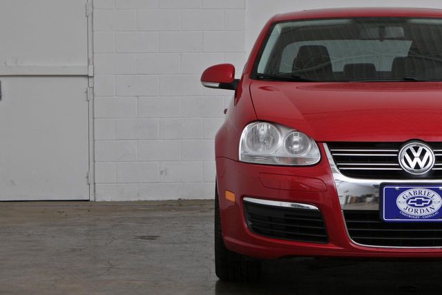 2010 Volkswagen Jetta Sedan 4dr DSG TDI - 12272950 - 5