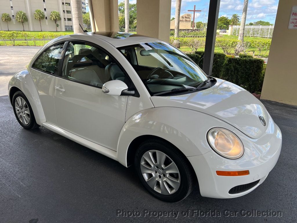 2010 Volkswagen Beetle photo 54