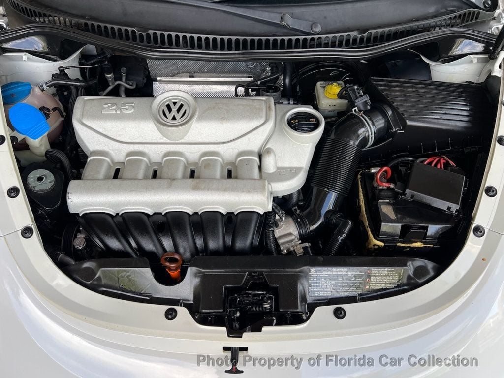 2010 Volkswagen Beetle photo 66