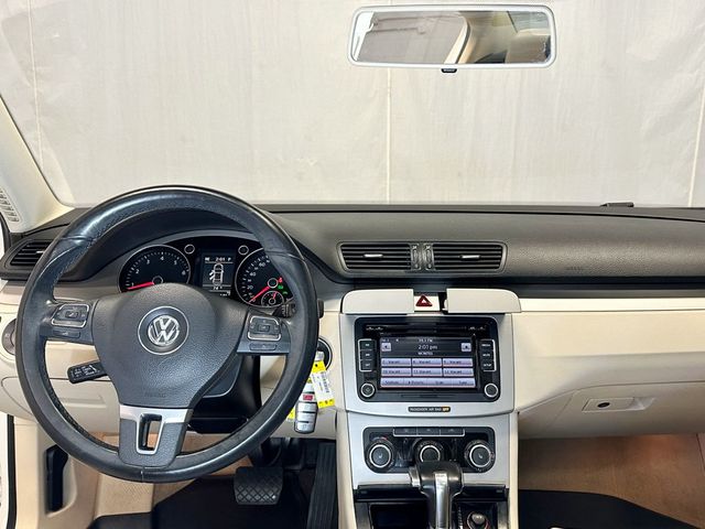 2010 Volkswagen Passat Sedan 4dr DSG Komfort FWD - 23040252 - 27