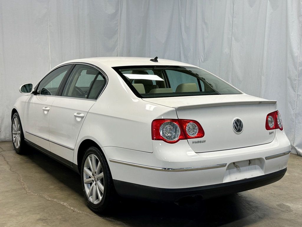 2010 Volkswagen Passat Sedan 4dr DSG Komfort FWD - 23040252 - 8