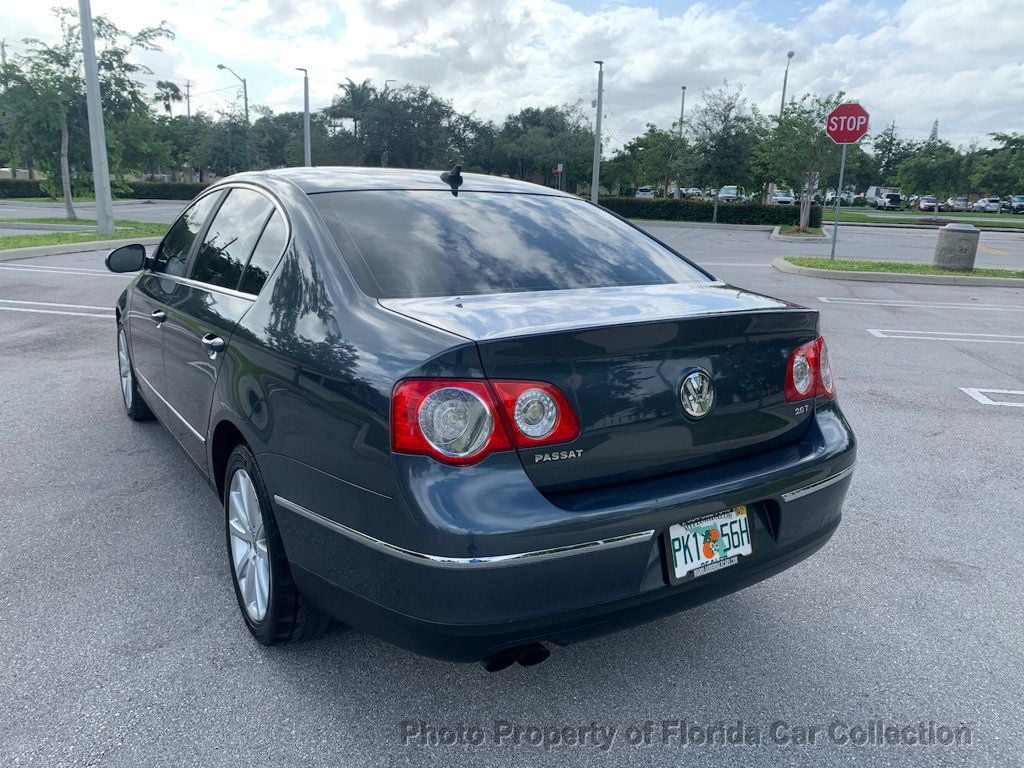 2010 Volkswagen Passat Sedan DSG Komfort FWD - 22688589 - 16