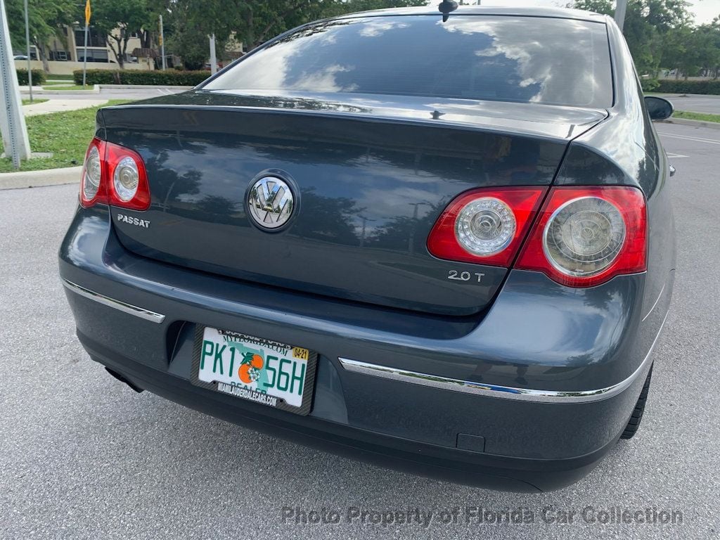 2010 Volkswagen Passat Sedan DSG Komfort FWD - 22688589 - 25