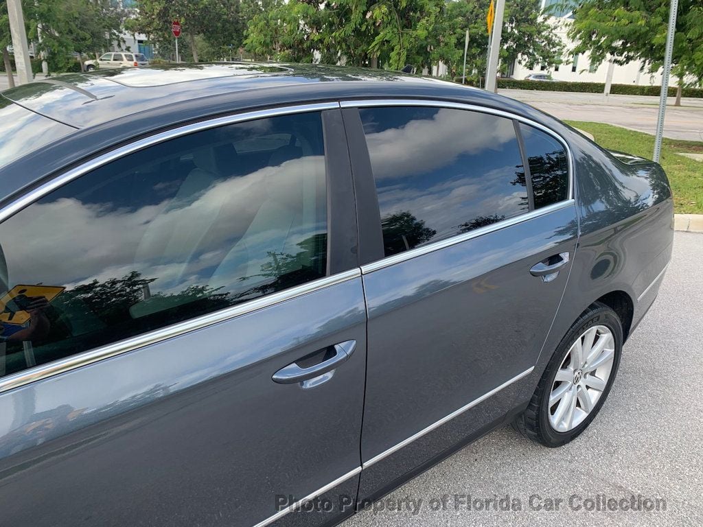 2010 Volkswagen Passat Sedan DSG Komfort FWD - 22688589 - 33