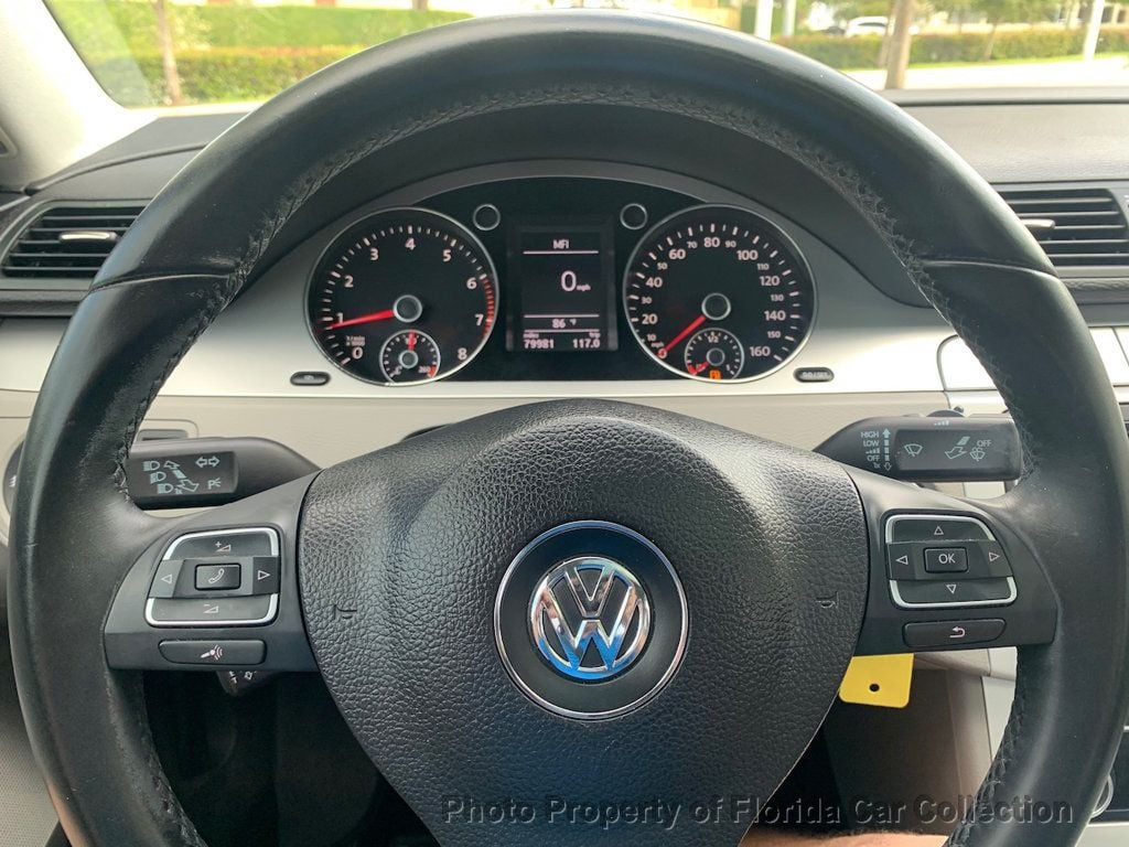 2010 Volkswagen Passat Sedan DSG Komfort FWD - 22688589 - 52