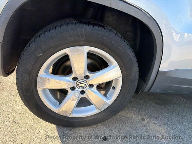 2010 Volkswagen Tiguan FWD 4dr Automatic S - 23001227 - 14