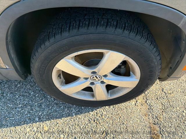 2010 Volkswagen Tiguan FWD 4dr Wolfsburg - 22964939 - 11