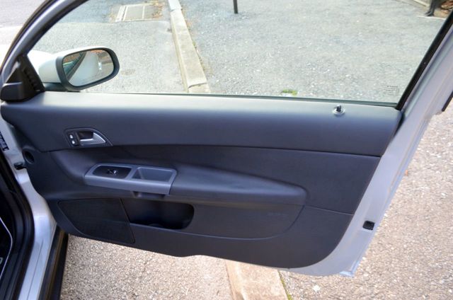 2010 Volvo C30 T5 - 22067976 - 24