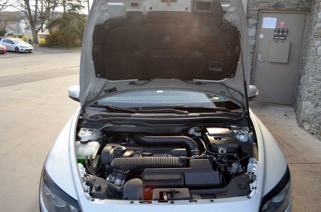 2010 Volvo C30 T5 - 22067976 - 29