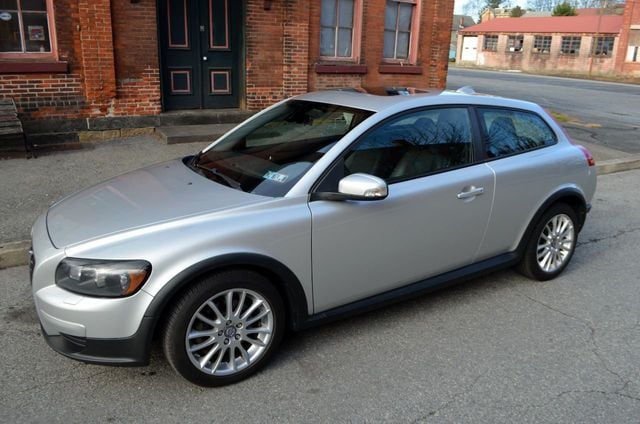 2010 Used Volvo C30 T5 At Swedish Motors Serving Marietta, Pa, Iid 22067976