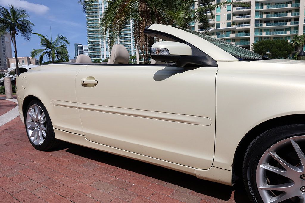 2010 Volvo C70 T5 - 22906580 - 21