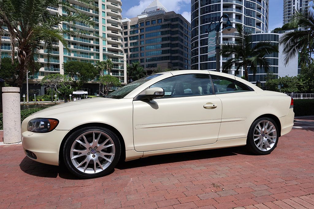 2010 Volvo C70 T5 - 22906580 - 23