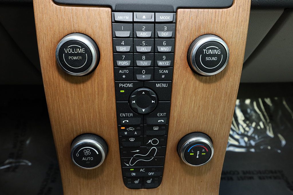 2010 Volvo C70 T5 - 22906580 - 39