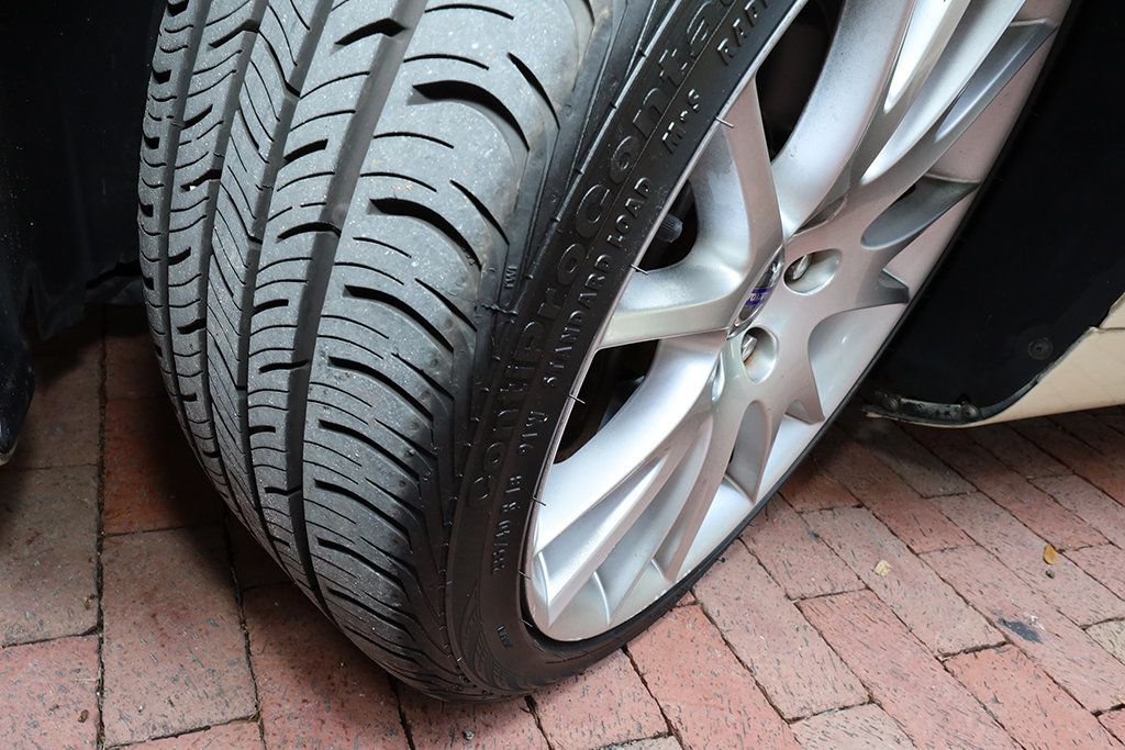 2010 Volvo C70 T5 - 22906580 - 51