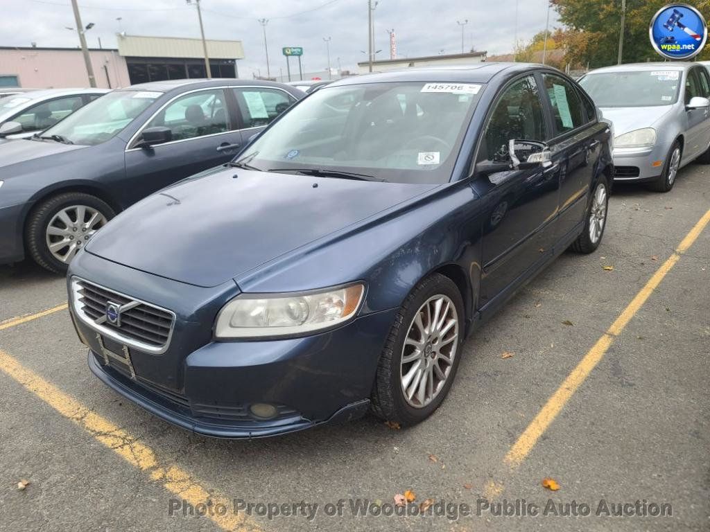 2010 Volvo S40 2.4i - 22941168 | Video 1