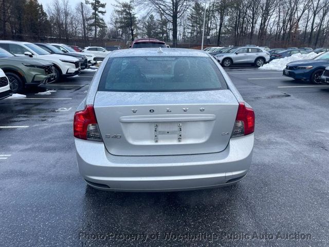 2010 Volvo S40 2.4i - 22987830 - 12
