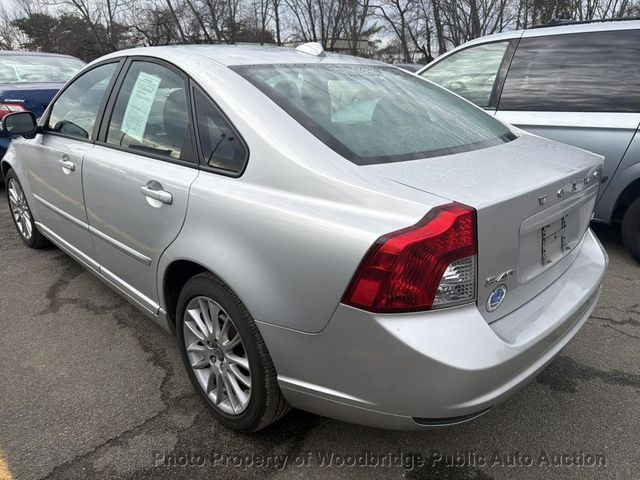 2010 Volvo S40 2.4i - 22987830 - 4