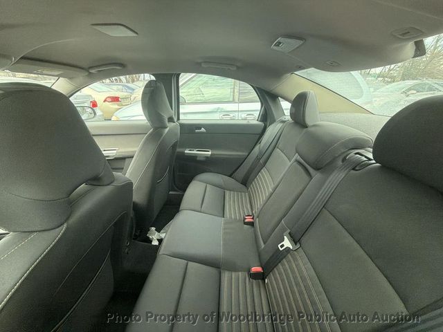 2010 Volvo S40 2.4i - 22987830 - 6