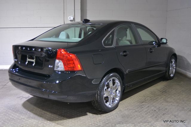 2010 Volvo S40 2.4i - 22833937 - 3