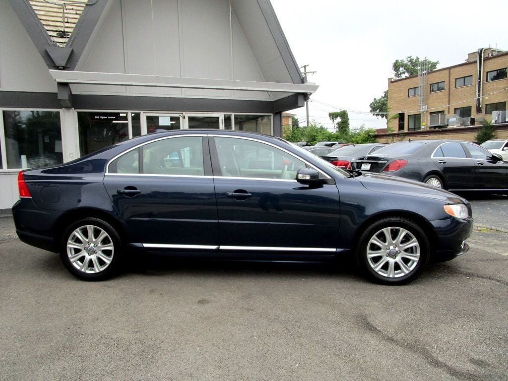 2010 Volvo S80 3.2 photo 9
