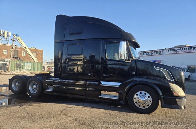 2010 Volvo VNL 6X4 2dr Conventional New Generation - 22997381 - 6