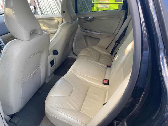 2010 Volvo XC60 3.2 4dr SUV - 22927964 - 4