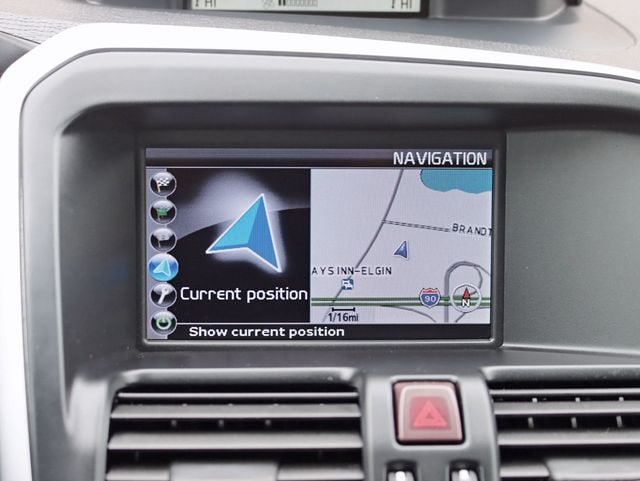 2010 Volvo XC60 AWD T6 4dr 3.0T w/ Panoramic Roof - 22994354 - 14