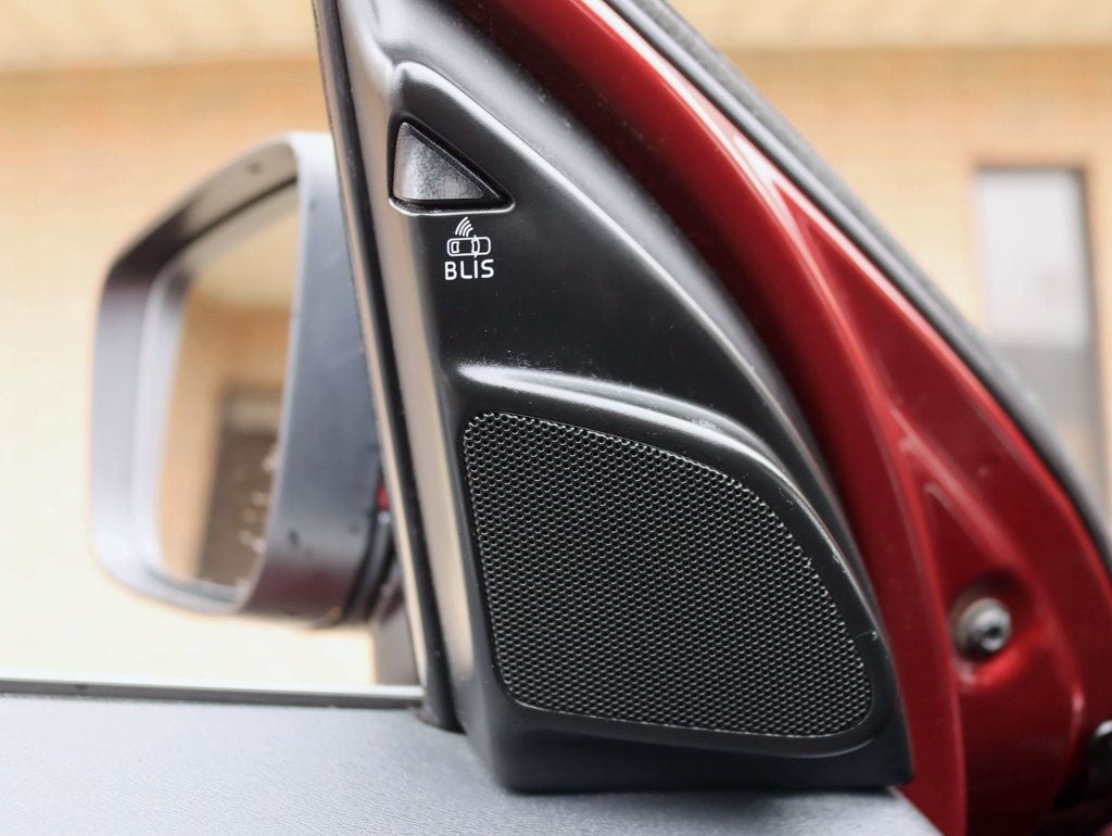 2010 Volvo XC60 AWD T6 4dr 3.0T w/ Panoramic Roof - 22994354 - 25