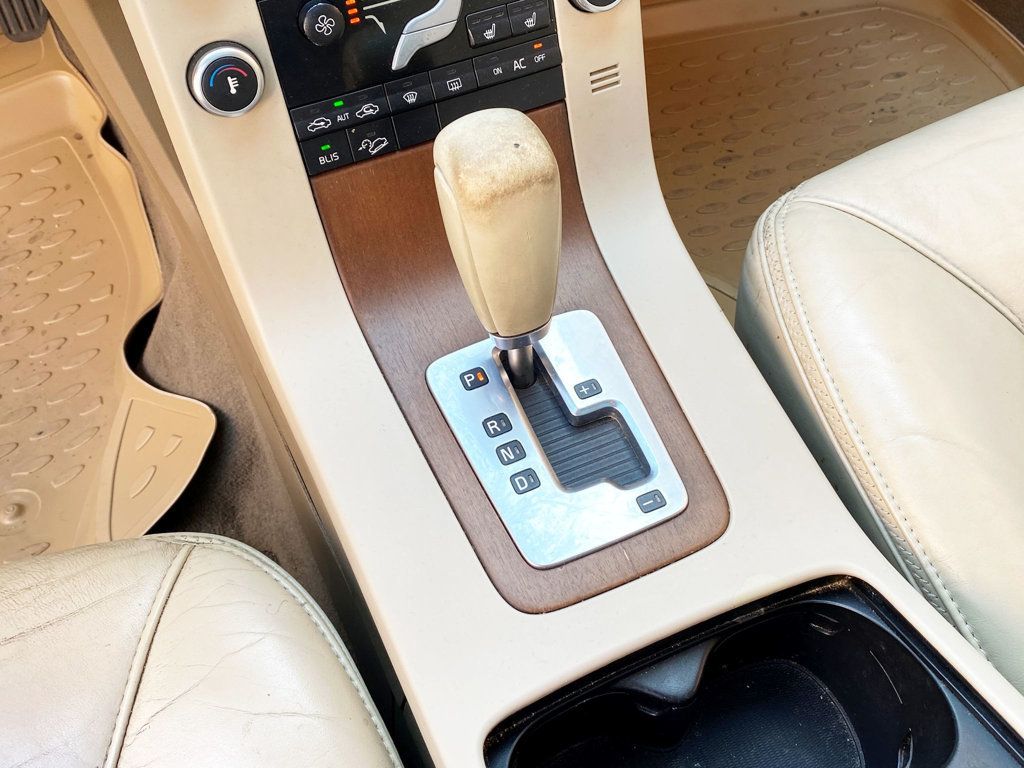 2010 Volvo XC70 3.2 - 23001301 - 11