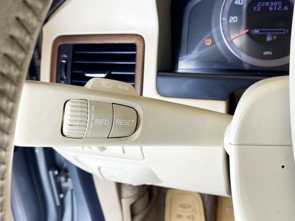 2010 Volvo XC70 3.2 - 23001301 - 27