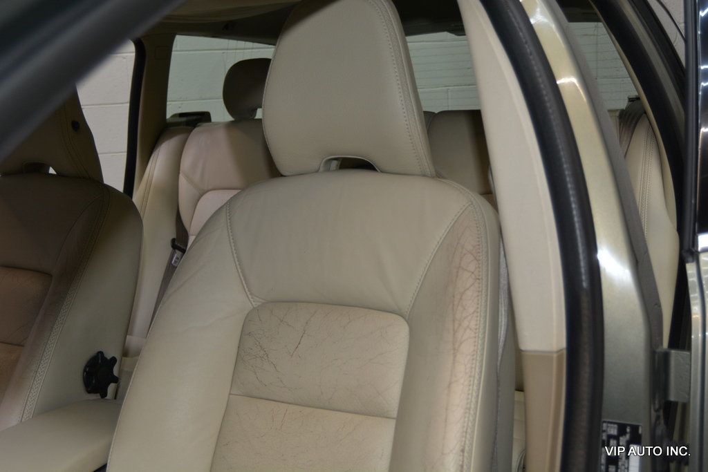 2010 Volvo XC70 3.2 Wagon 4D - 22979626 - 12