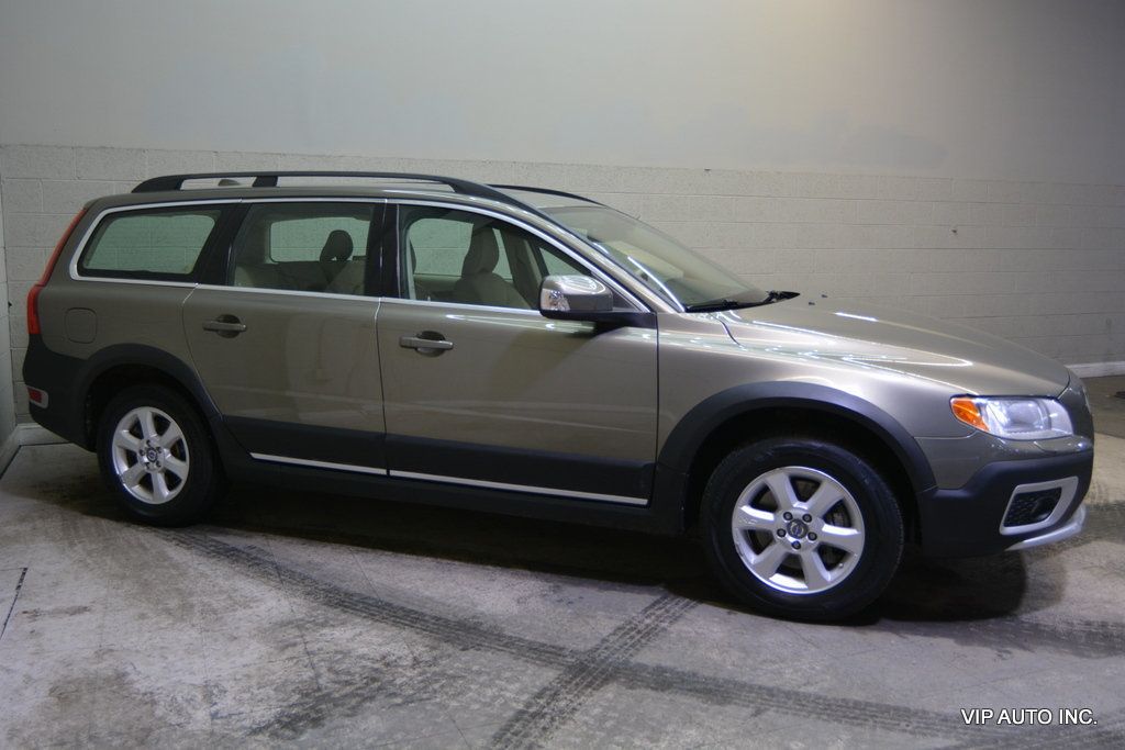 2010 Volvo XC70 3.2 Wagon 4D - 22979626 - 26